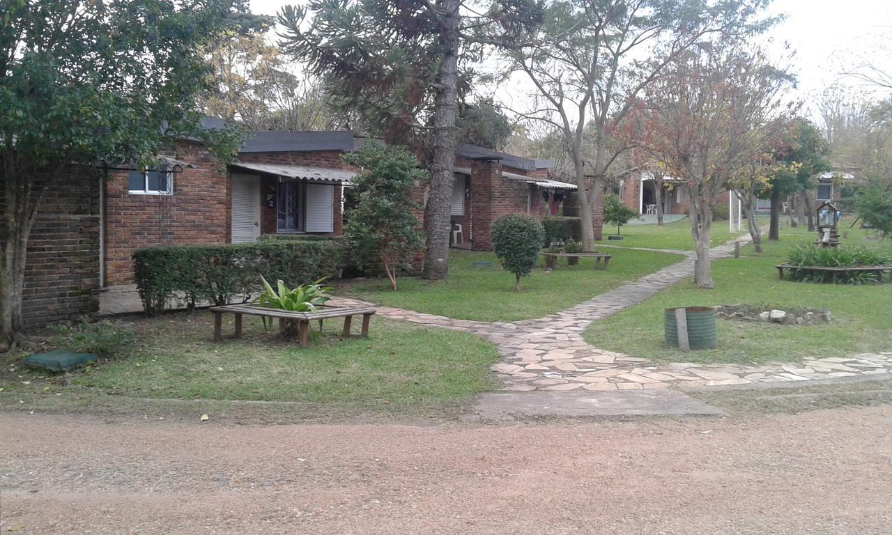 Brisas Del Rio Apart Hotel Termas del Daymán Exteriér fotografie