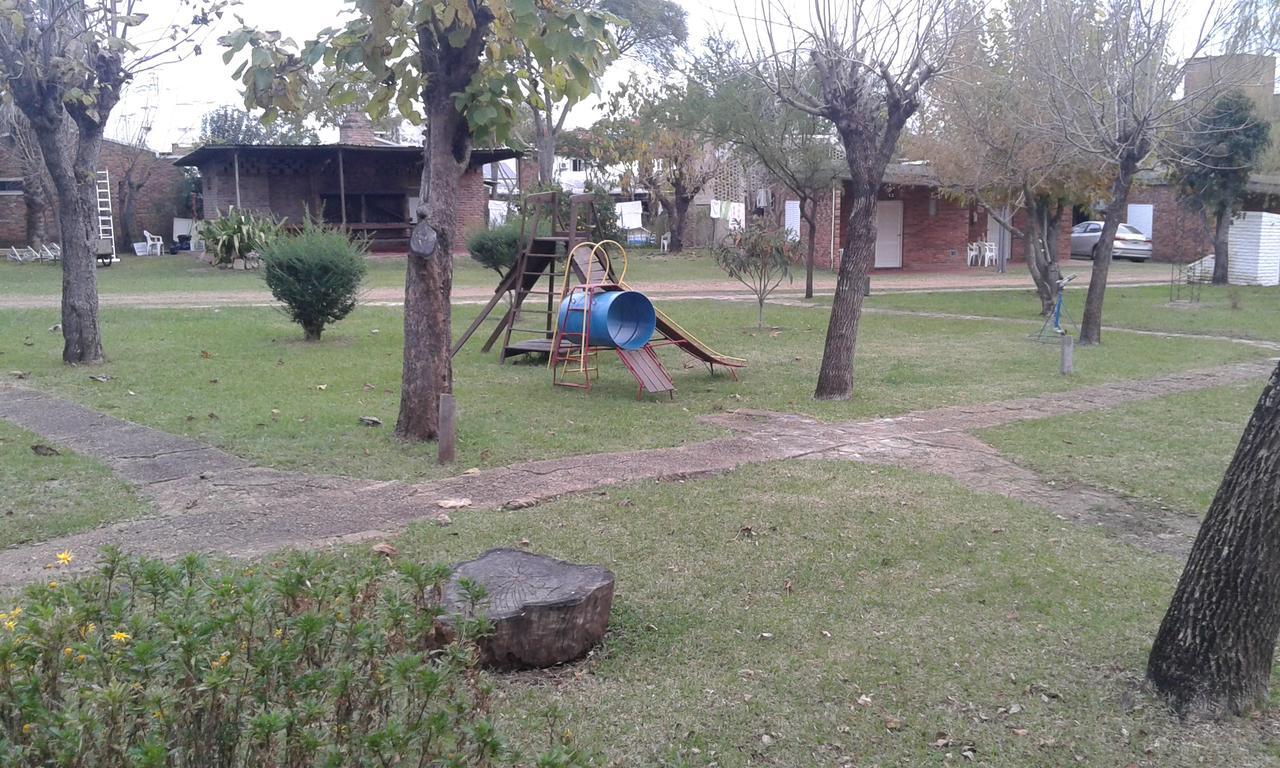 Brisas Del Rio Apart Hotel Termas del Daymán Exteriér fotografie